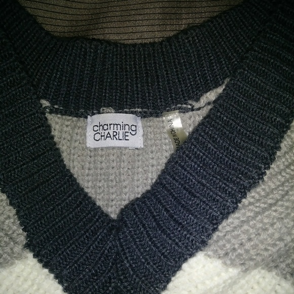 Charming Charlie Black, White, & Gray Sweater - Picture 6 of 7